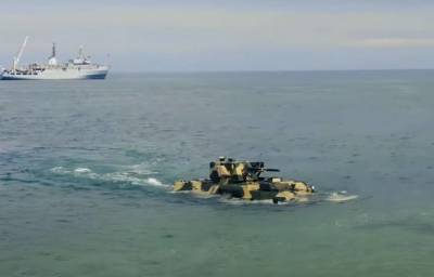 «Современный и грозный»: На Украине испытали «морскую» версию бронетранспортёра БТР-4Е для ВМСУ
