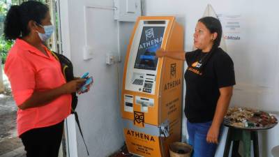 Сальвадор Найиб Букеле - Центральноамериканское государство первым в мире признало его в качестве национальной валюты - smartmoney.one