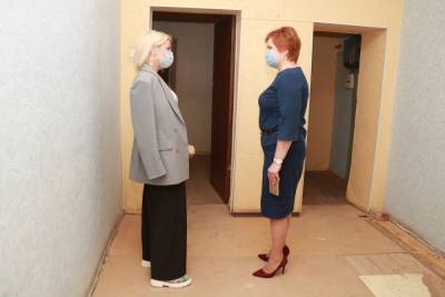 Сорокина осмотрела помещение будущей социальной гостиницы для женщин в Рязани