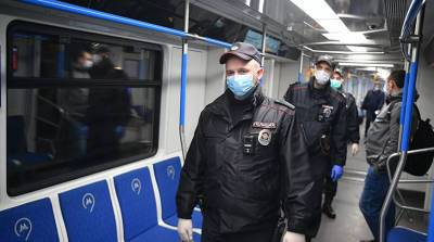 В Москве усилят контроль за ношением масок и перчаток в общественных местах