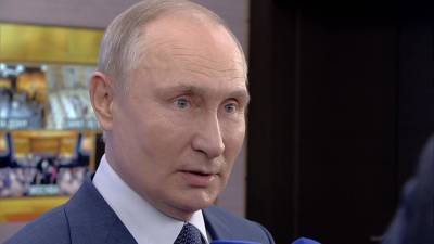 Ежегодная пресс-конференция Президента Российской Федерации Владимира Путина. Путин: наш гимн был и остается объединяющим символом