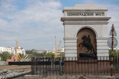 Движение по Ленинградскому мосту в Челябинске обещают открыть раньше срока