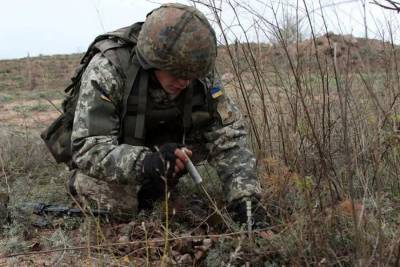 Сапёры ВСУ провели учения у границы с Крымом