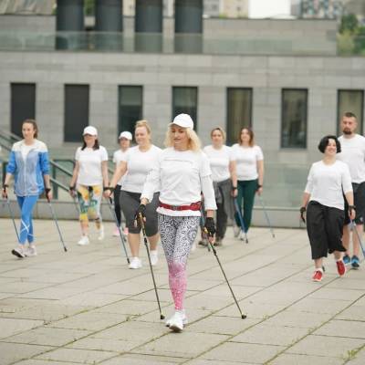 Благотворительная тренировка по скандинавской ходьбе: как это было