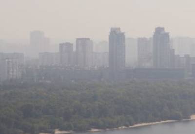 В Киеве вновь высокий уровень загрязнения воздуха: где опасно дышать, "превышает норму в 7 раз"