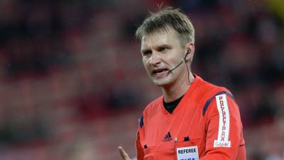 Арбитр Лапочкин отстранён от футбольной деятельности на 10 лет