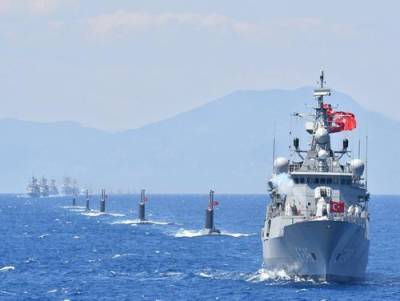 Украина и Турция договорились о взаимных визитах военных кораблей