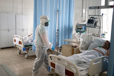 Власти Москвы заявили об усилении поликлиник из-за роста случаев COVID-19