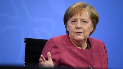 Украина пригласила Меркель на саммит «Крымской платформы»