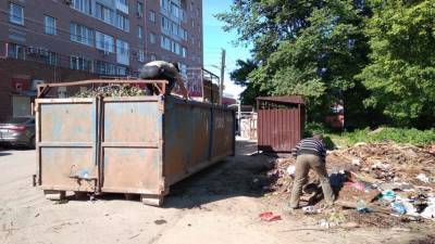 20 кубометров мусора вывезли с незаконной свалки в Советском районе