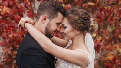 Лунный календарь свадеб: благоприятные дни для заключения брака летом 2021 года