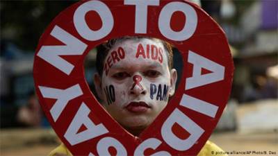 Генассамблея ООН приняла декларацию по искоренению СПИДа к 2030 году
