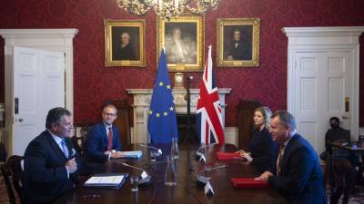 Брюссель и Лондон снова спорят по "североирландскому протоколу"