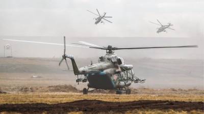 20 вертолетов со спецназом, ракетный удар: невероятные кадры учений ЦВО под Оренбургом