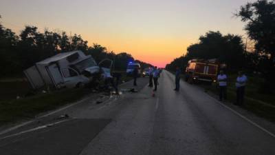 Пять человек погибли в автокатастрофе под Ростовом