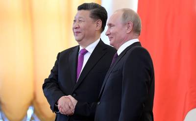 Путин поздравил Си Цзиньпина со 100-летием КПК