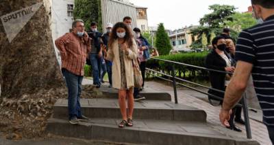 Число инфицированных коронавирусом в Грузии увеличилось за сутки на 980