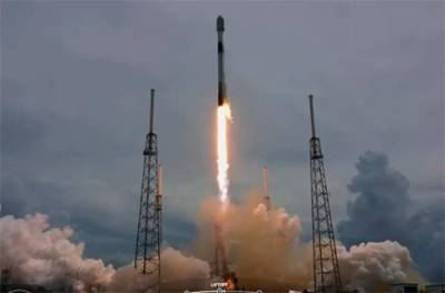 Ракета SpaceX успешно вывела на орбиту 88 спутников, в том числе четыре военных