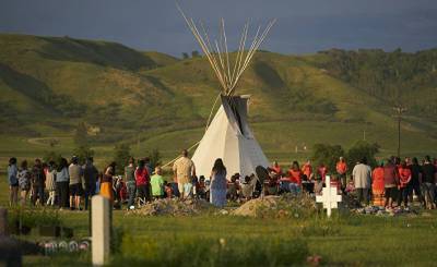 Le Figaro: геноцид индейцев в Канаде продолжается