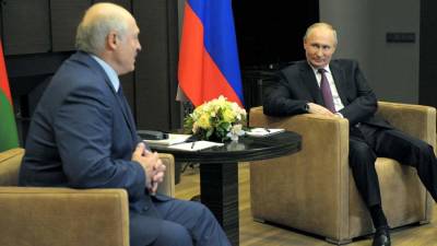 Путин выразил солидарность с Белоруссией в условиях санкций Запада