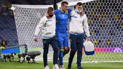 Достойный поступок: травмированному Беседину хотят организовать поездку на матч Украина – Англия