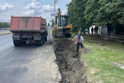 Старомарьевское шоссе ремонтируют в Ставрополе