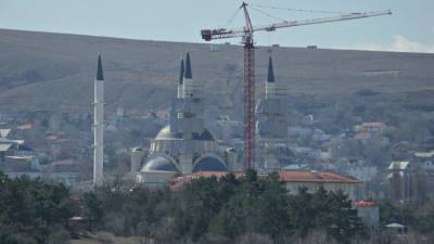 Что может помешать открыть Соборную мечеть Крыма в срок
