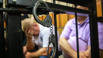 Семь членов банды арестовали в Петербурге за разбои и похищение девушки