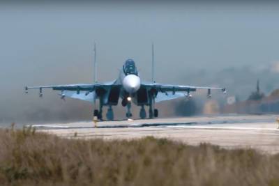 Sohu: американского пилота «бросило в холодный пот» из-за маневра Су-30СМ