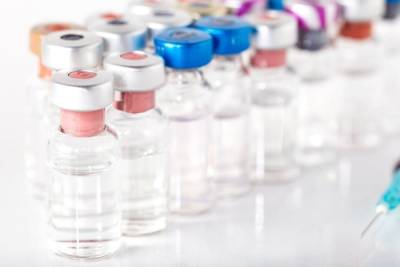Медики Ленобласти приняли поставку из 66 тысяч доз вакцины от COVID-19