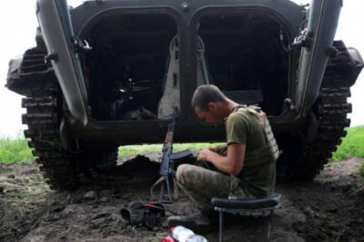 На Донбассе в результате обстрела российских оккупантов ранен украинский военный