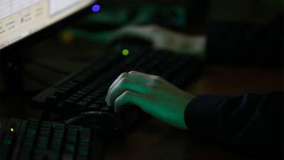 Спецслужбы США и Великобритании обвинили ГРУ в кибератаках