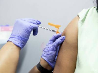 В мире сделали более 3 млрд прививок от коронавируса