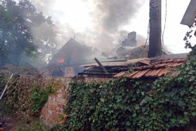 Террористы «ДНР» уничтожили несколько домов в АвдеевкеГлавные новости и события Украины и мира от редакции газеты и сайта РЕАЛ.