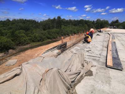 Строительство моста через реку Велетьму в Навашинском районе завершат к концу сентября