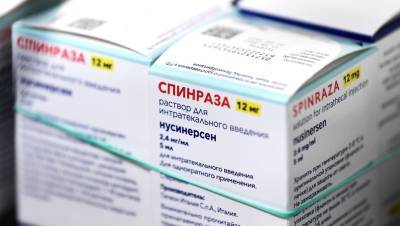 Петербурженка через суд требует от Смольного обеспечить её дорогим лекарством