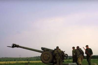 Украинская армия обстреляла село Новоласпа в Донбассе