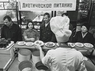 Лучшую диету при ковиде придумали еще в СССР. Что нужно есть, чтобы легче перенести болезнь
