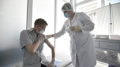 Обязательную вакцинацию для некоторых жителей ввели в Ростовской области