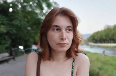 Антипрививочники распространили фейк о смерти девушки из Ленобласти