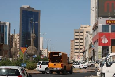 Температура воздуха в Кувейте достигла 70 градусов на солнце