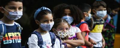 В США вакцинированным детям разрешили ходить в школу без масок