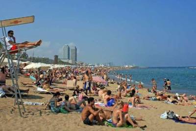 Германия: Власти ФРГ объявили Испанию нежелательной для своих туристов