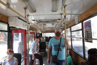В Тамбове в более 60 автобусах проверили соблюдение масочного режима