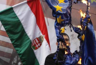Пушков: конфликт между Будапештом и Брюсселем нарастает