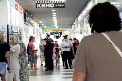В пензенском торговом центре штрафуют безмасочников