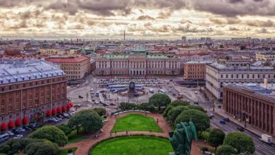 Желающим стать медицинскими туристами в Петербурге иностранцам рассказали о трех типах виз