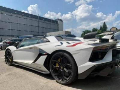 Владельца Lamborghini на еврономерах оштрафовали на 170 тыс грн