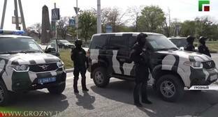 Полицейские в Грозном застрелили напавшего на них с ножом мужчину