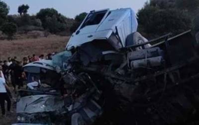 В Алжире в двух ДТП погибли почти 30 человек